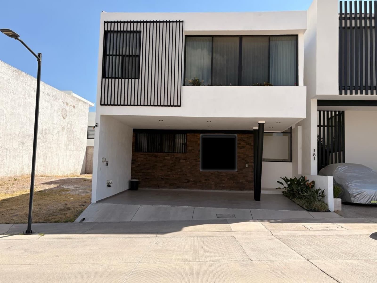 House in a condominium complex - Aguascalientes