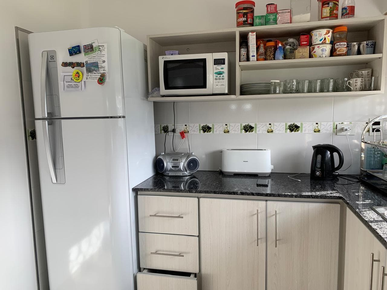 Casa 4 ambientes y terreno en punta mogotes