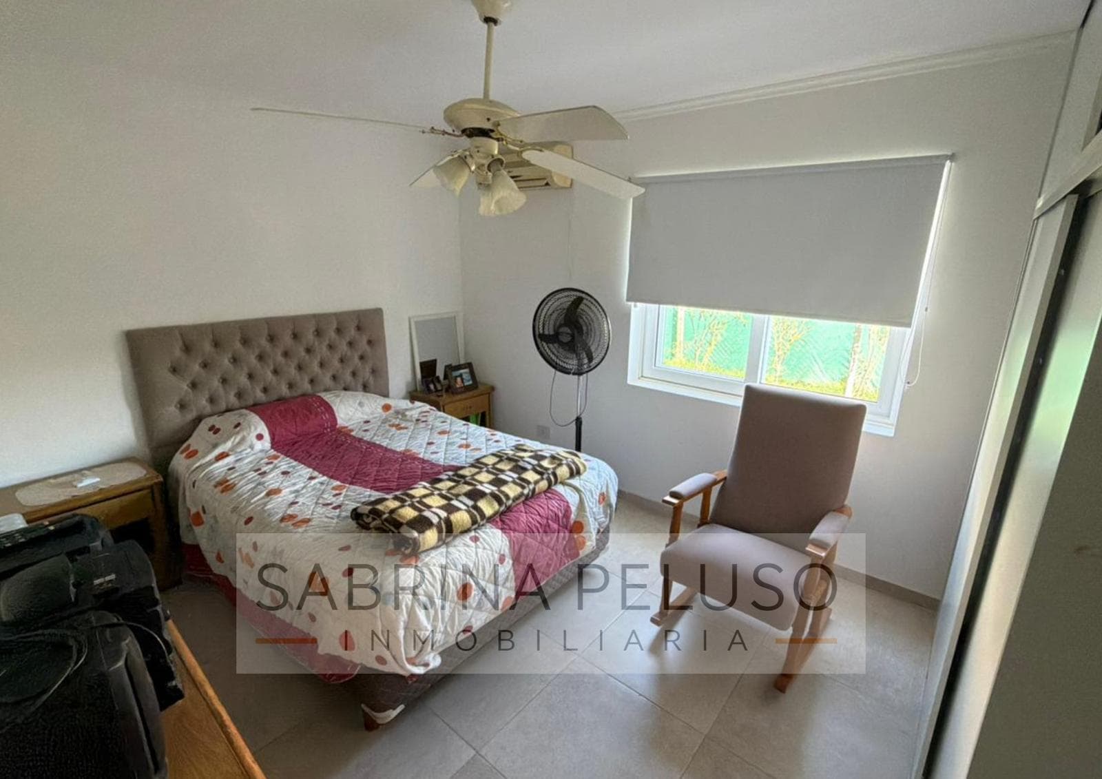 House for Sale in Prados del Oeste: 6 Rooms, Pool, Double-Height Ceiling, Financing Available