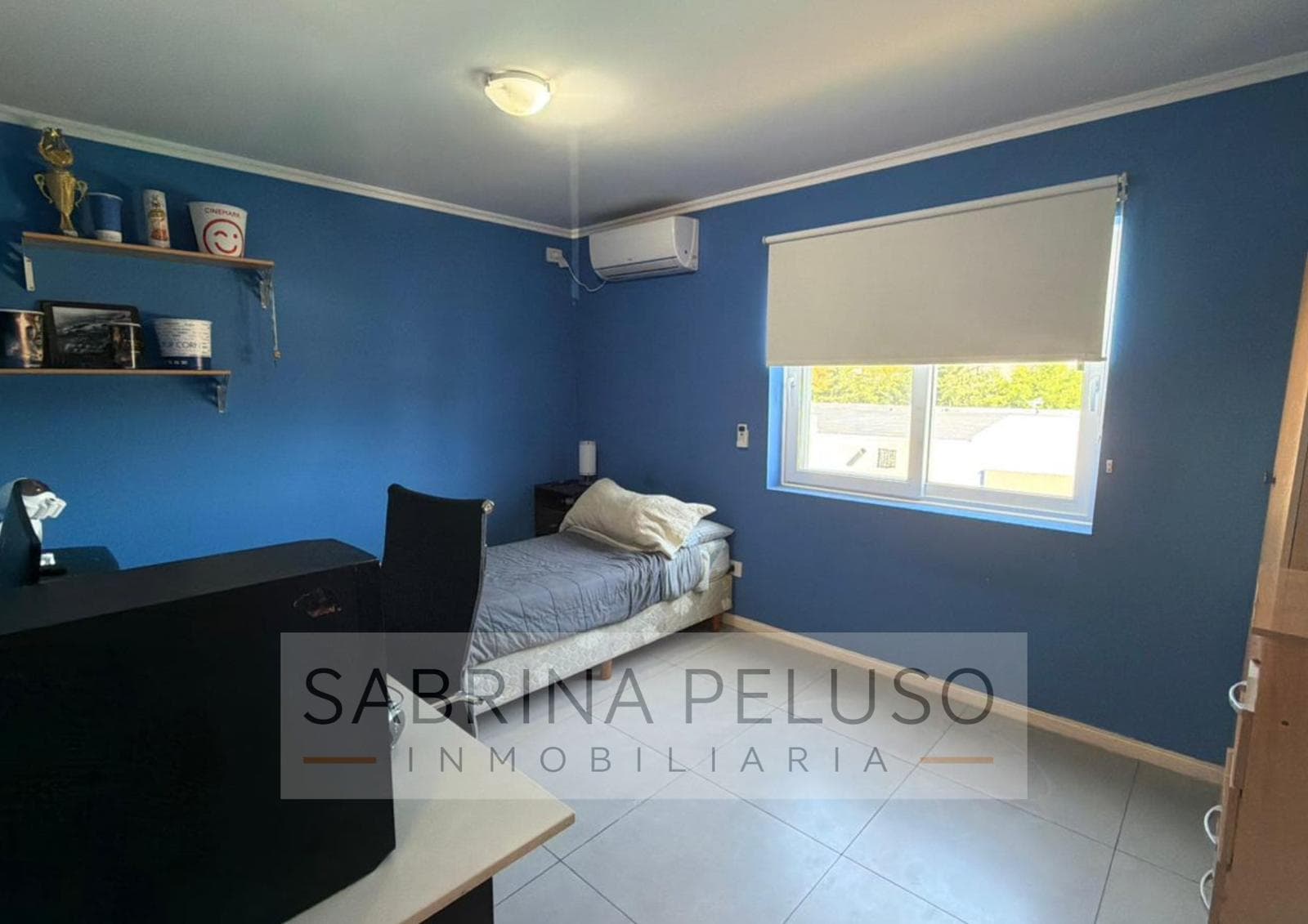House for Sale in Prados del Oeste: 6 Rooms, Pool, Double-Height Ceiling, Financing Available