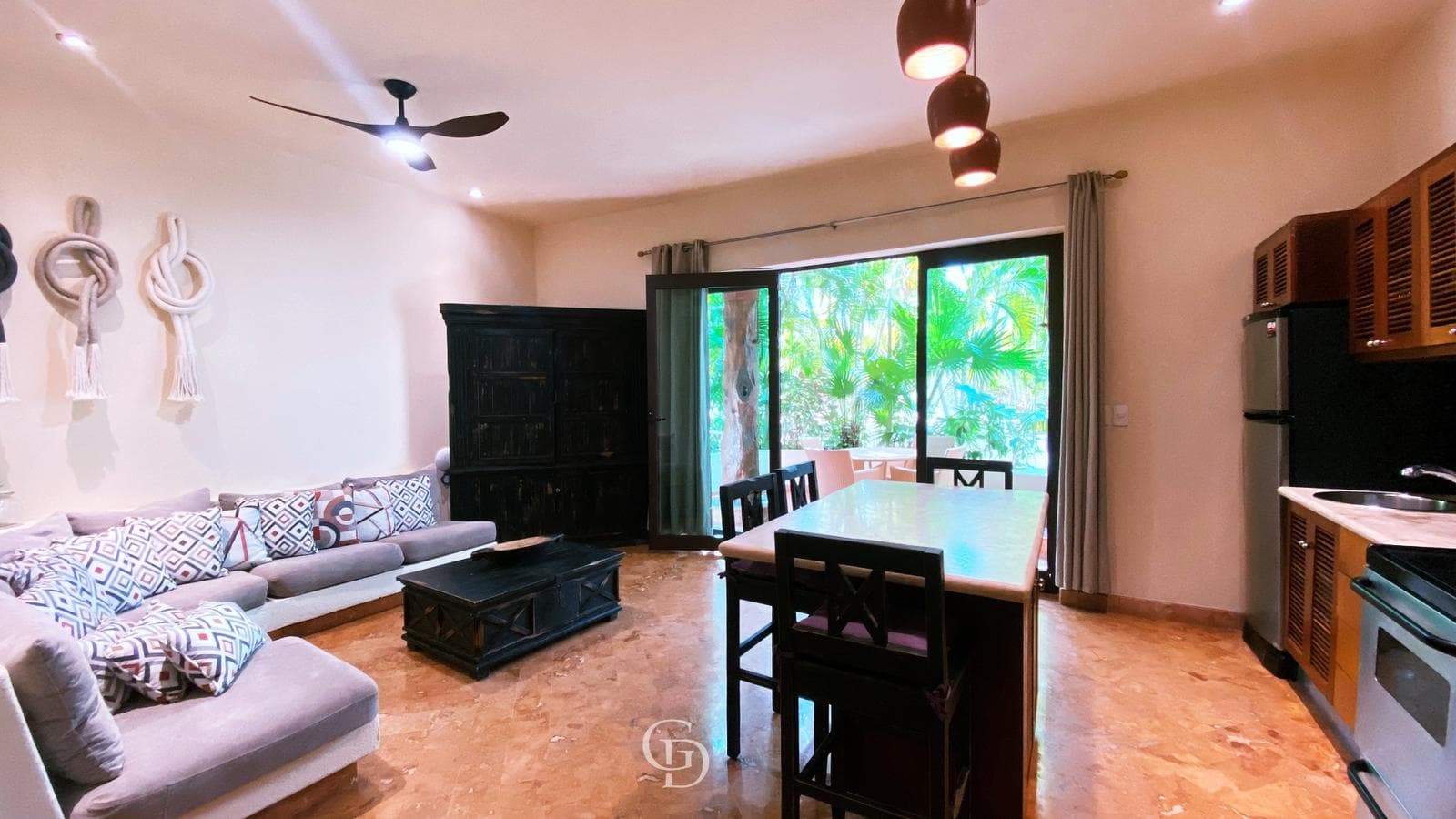 Apartment for Sale in Porto Playa Centro, Playa del Carmen
