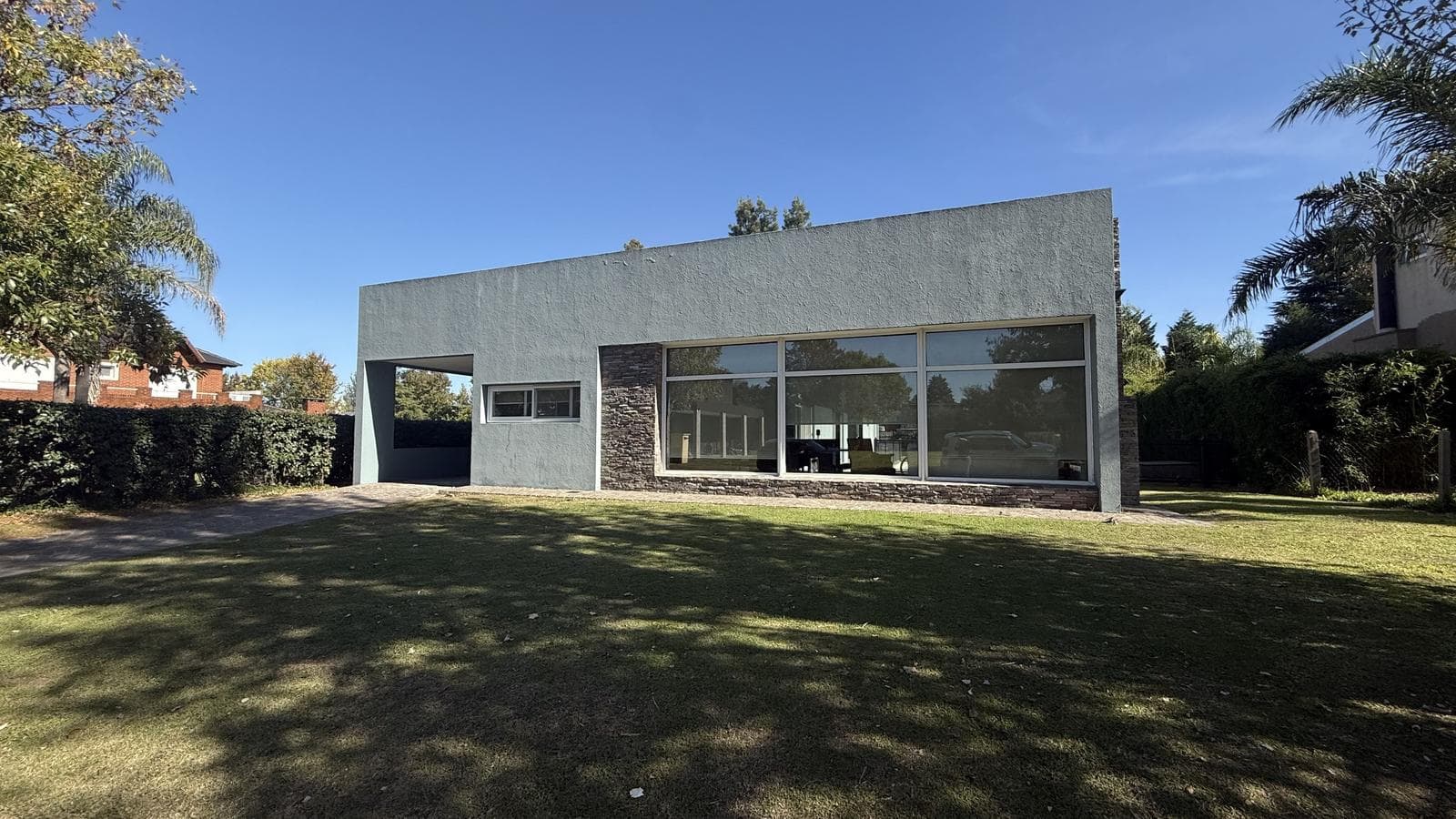 House for rent. Quintas del Sol, Ezeiza. 4 bedrooms, pool