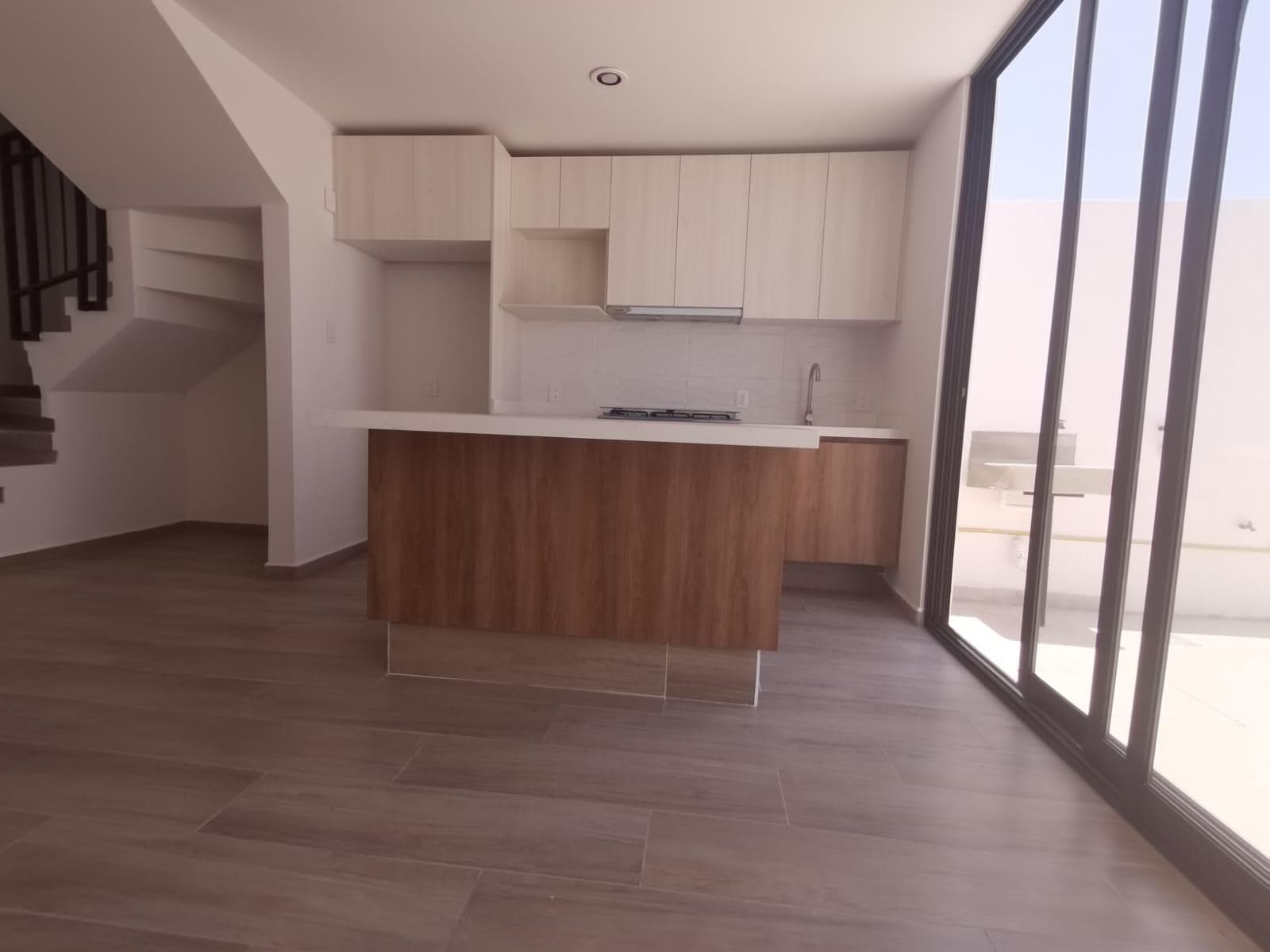 BRAND-NEW HOUSE FOR RENT IN ALÍA RESIDENCIAL, EL MIRADOR AREA, QUERÉTARO
