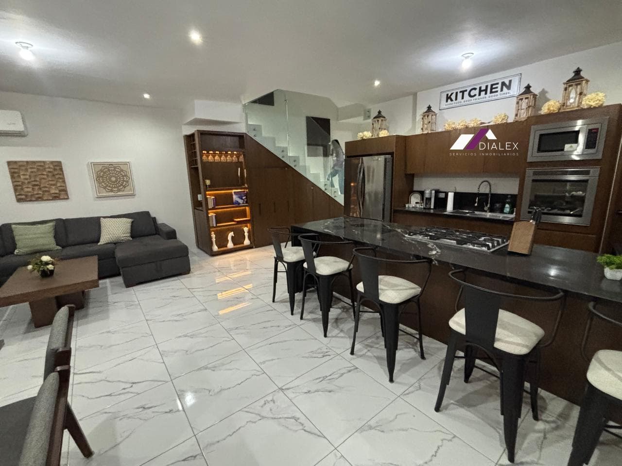 RENTAL: 3-Story FURNISHED HOUSE with ROOF GARDEN in CUMBRES ELITE PREMIER, OLIMPO AREA.