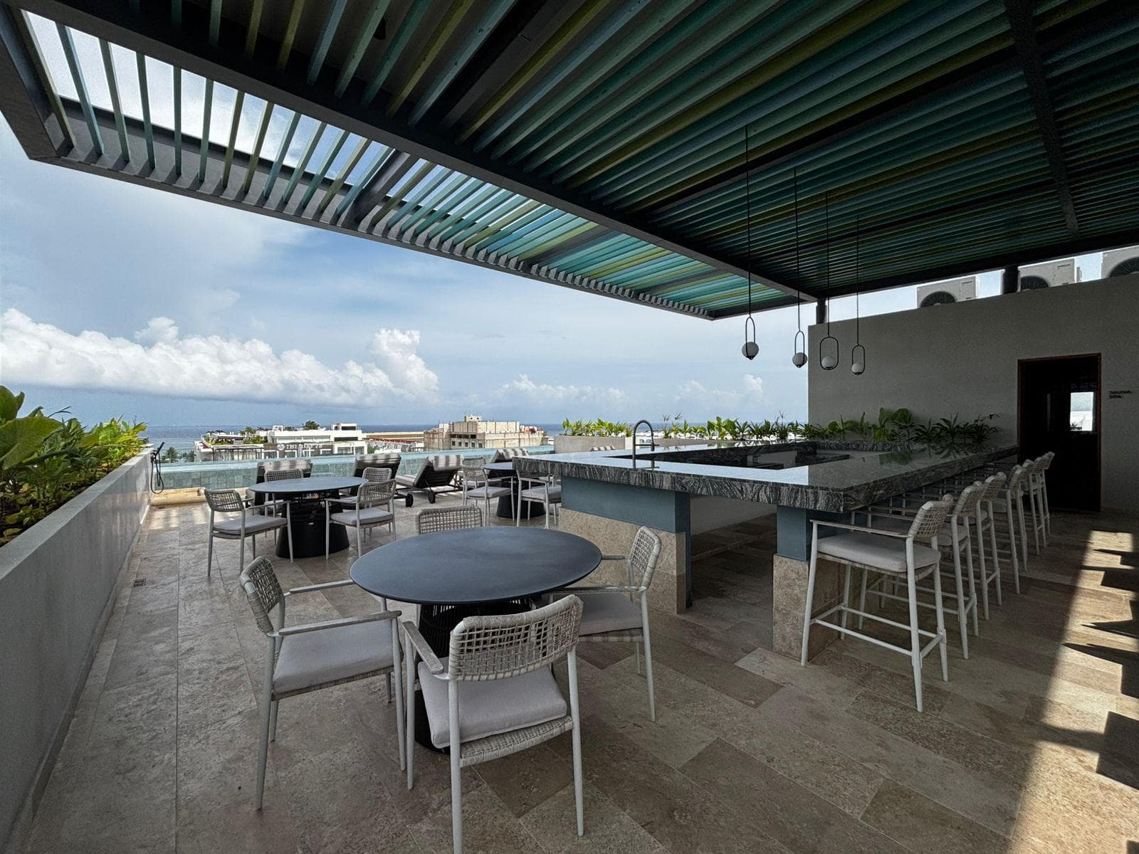 1-bedroom apartment, furnished and fully equipped, just a few steps from 5th Avenue