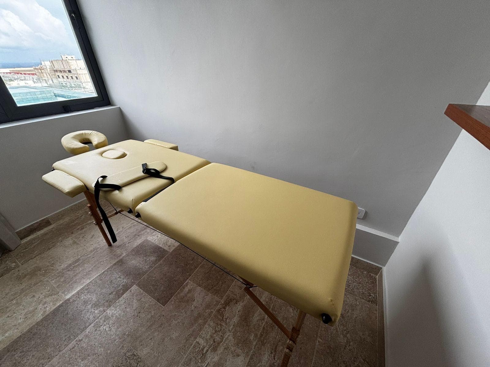 1-bedroom apartment, furnished and fully equipped, just a few steps from 5th Avenue