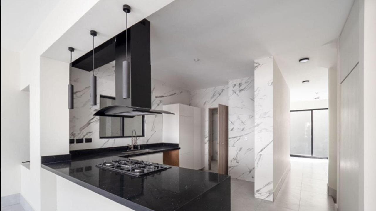 NEW HOME | 3 STORIES | FULLY FURNISHED | SOUTHERN MONTERREY | PREVIOUSLY LISTED WITH ESFERA