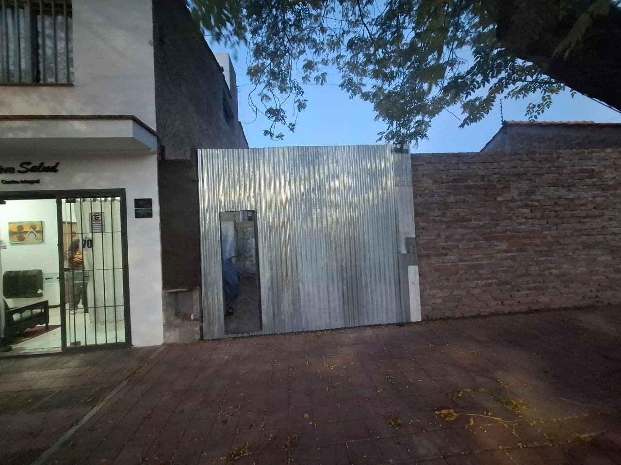 DEVELOPMENT OPPORTUNITY IN THE HEART OF MAIPU