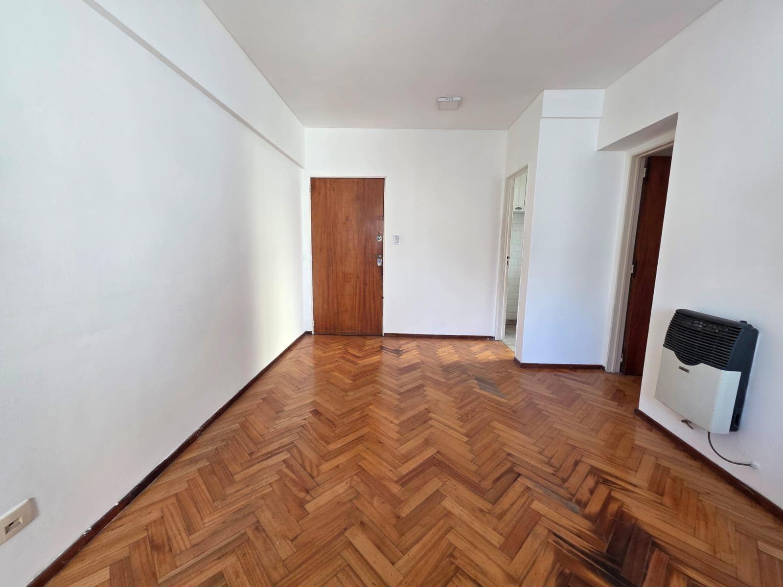 3-ROOM APARTMENT FOR SALE IN CABALLITO