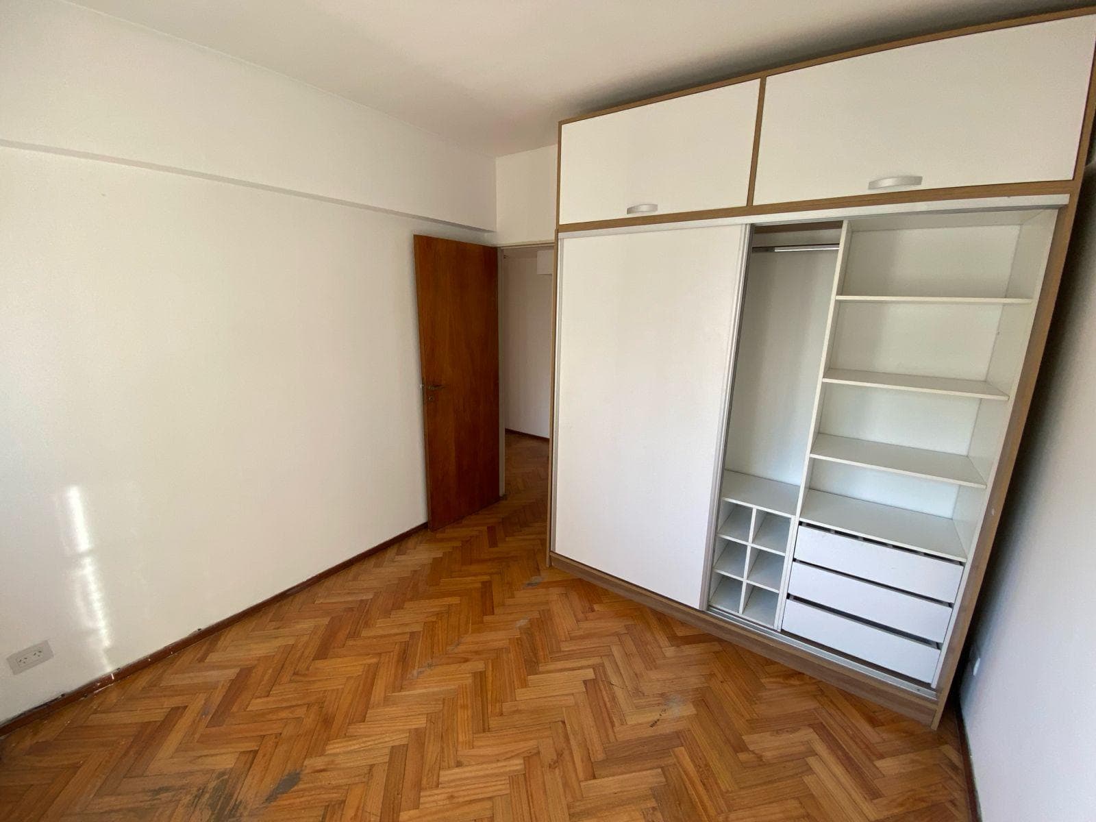 3-ROOM APARTMENT FOR SALE IN CABALLITO
