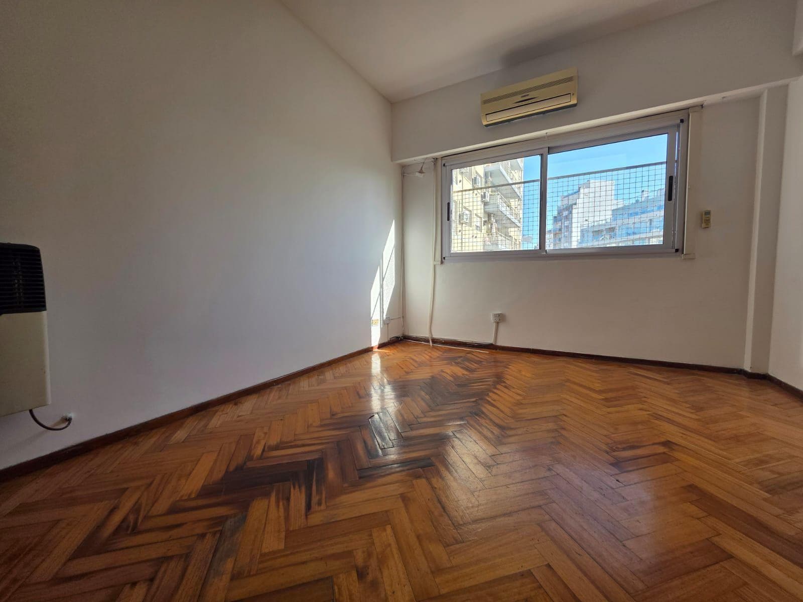 3-ROOM APARTMENT FOR SALE IN CABALLITO