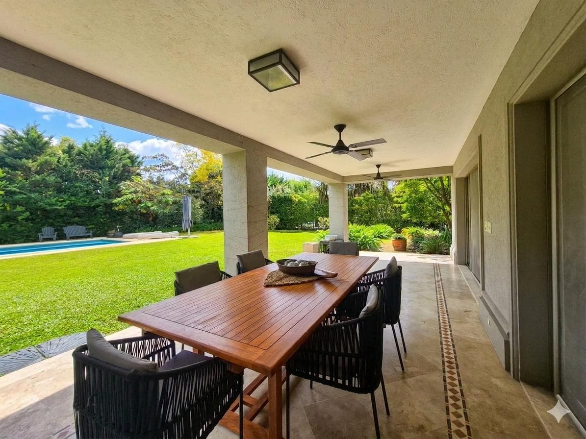 House for Sale in La Isla, Nordelta