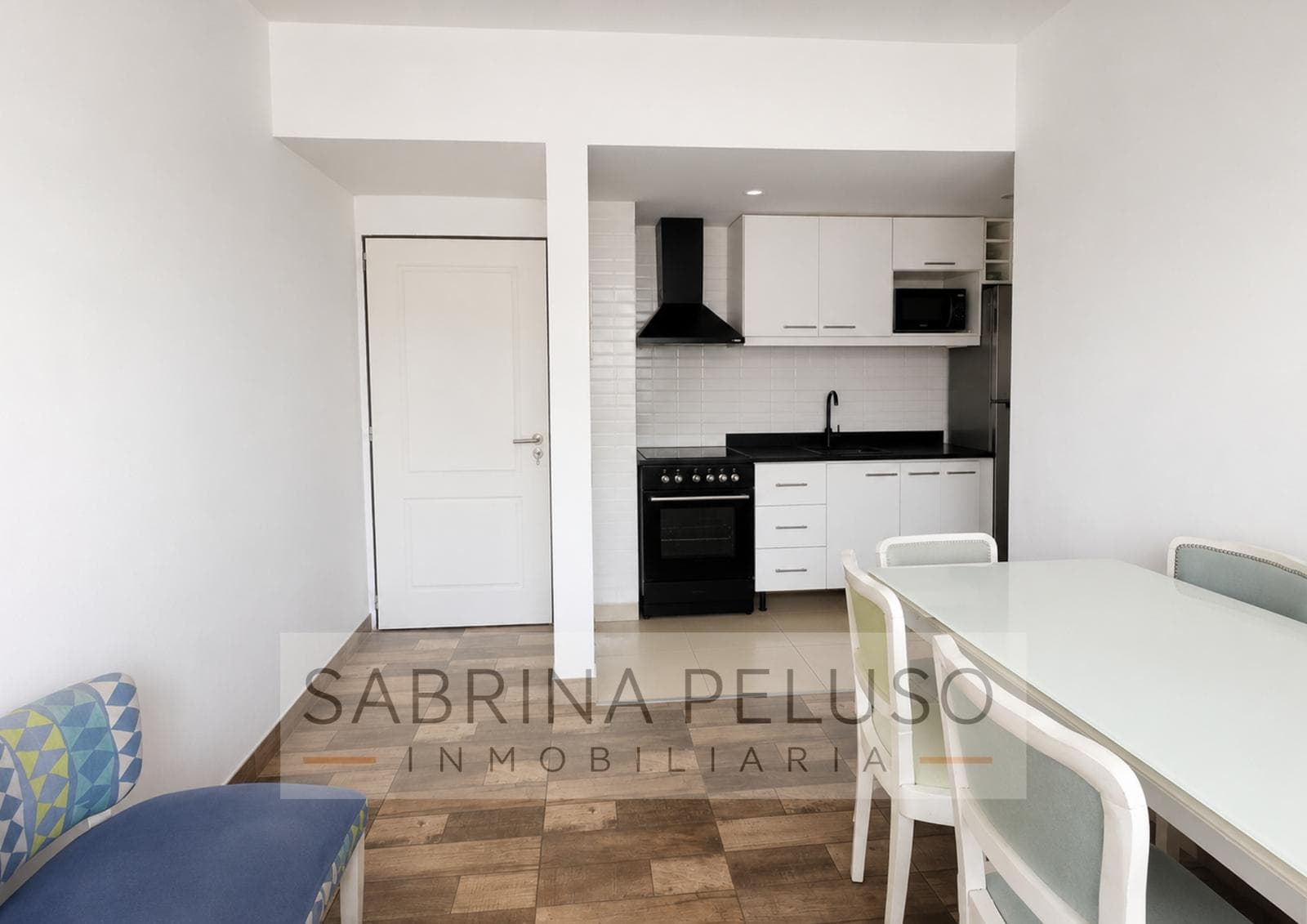 3-Room Apartment for Sale with Financing Available, 2 Bedrooms