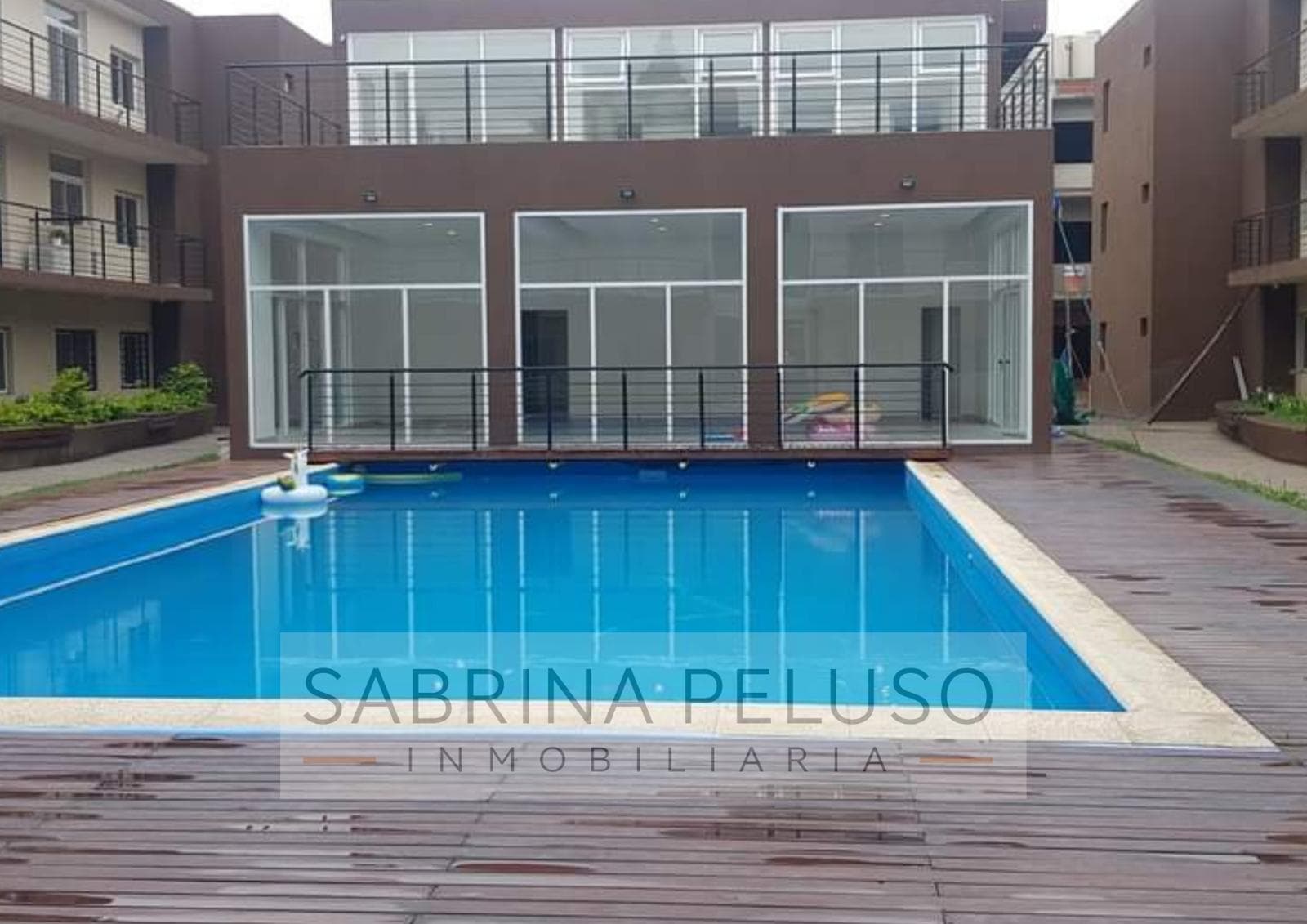 3-Room Apartment for Sale with Financing Available, 2 Bedrooms