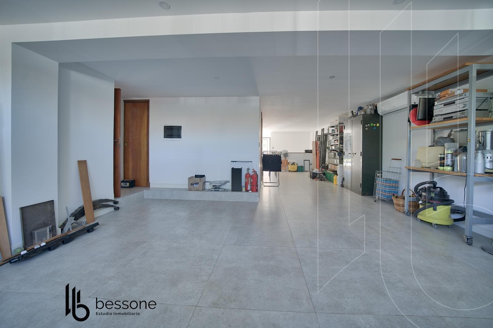 Residencia de Diseño Moderno en Parque Luro