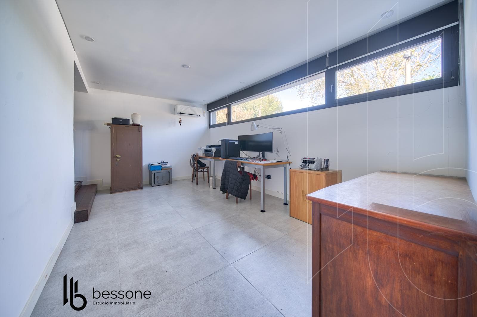 Residencia de Diseño Moderno en Parque Luro