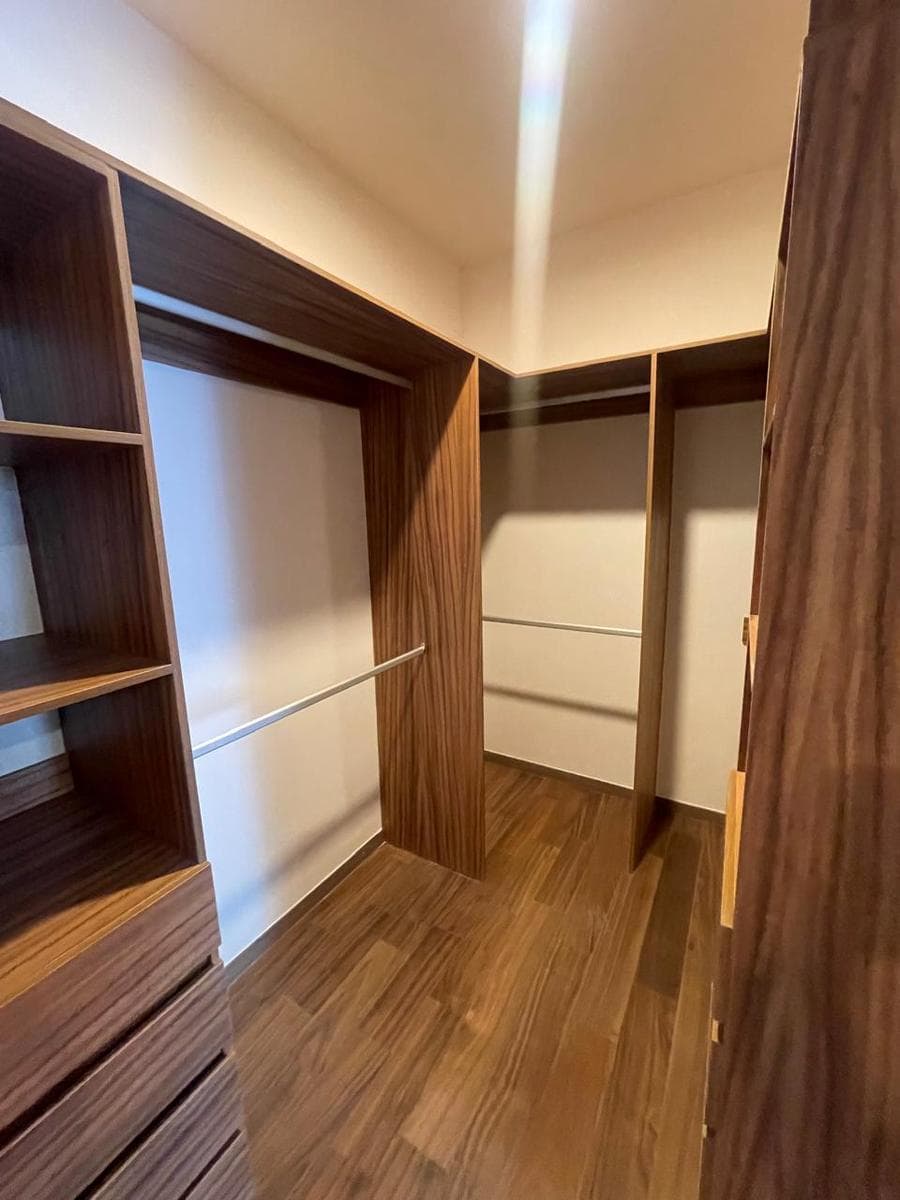 Apartments for sale in Del Valle Centro with a balcony
