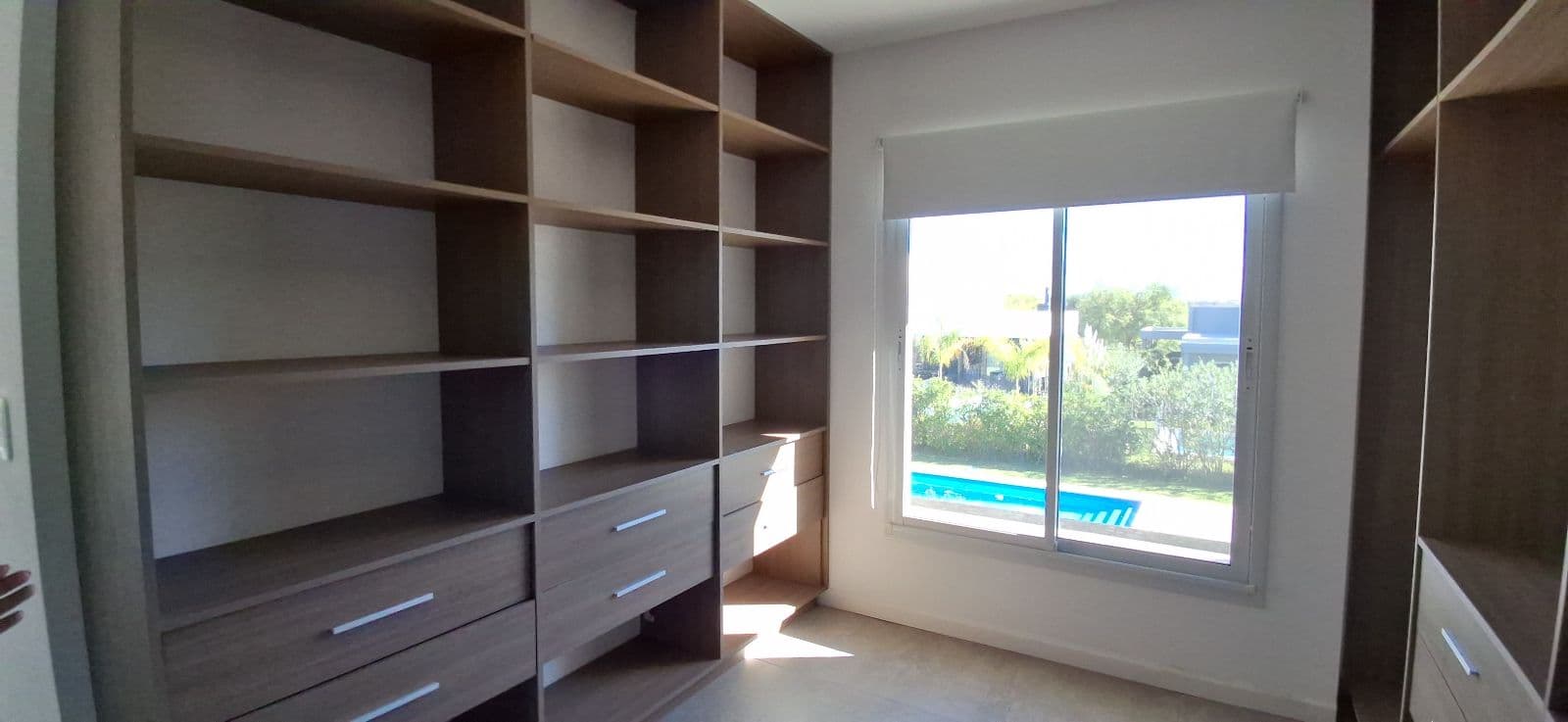 House for Sale in the Vistas Neighborhood, Puertos del Lago Escobar. 3 Bedrooms, Office, Pool. Northern Greater Buenos Aires