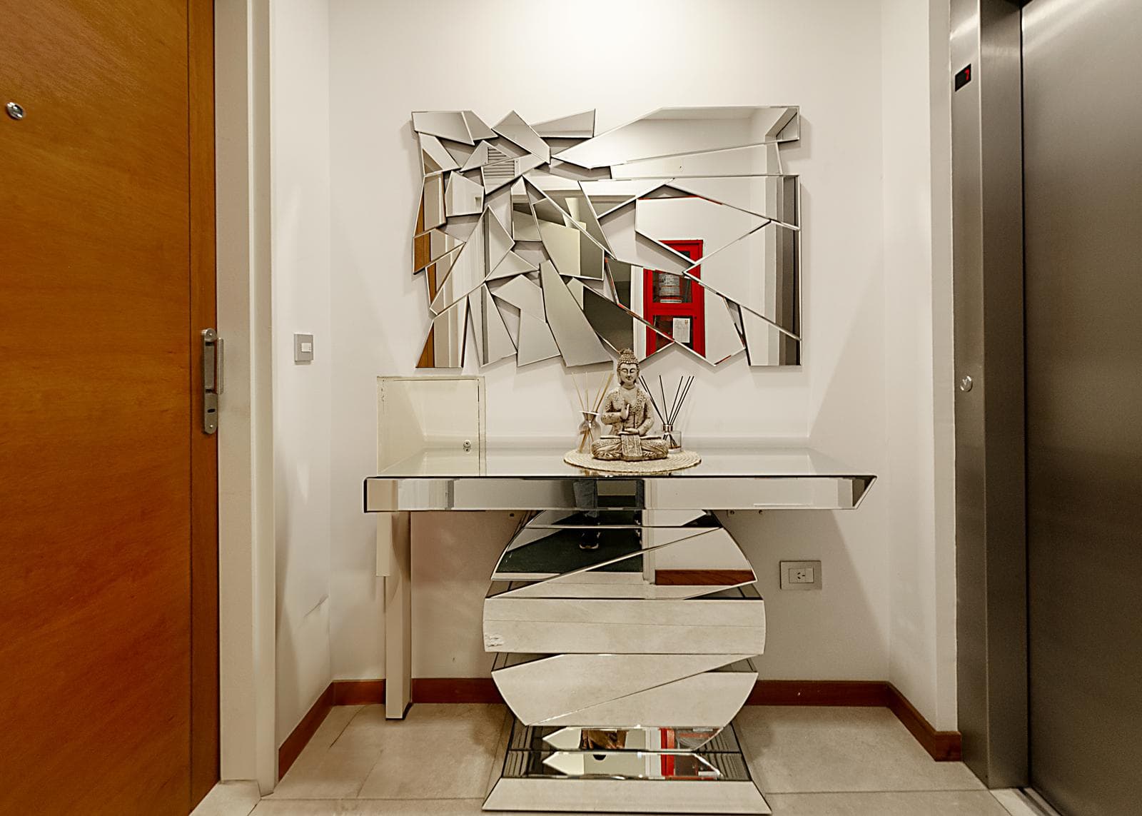 4-room apartment for sale in Belgrano, with a garage and a terrace balcony with a grill.