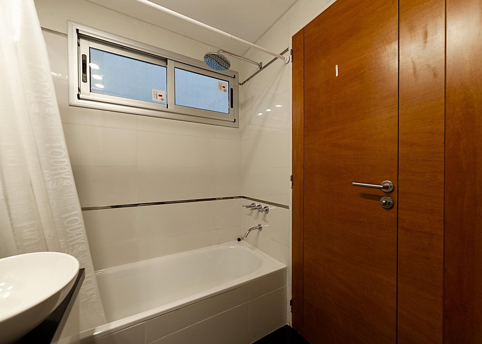 4-room apartment for sale in Belgrano, with a garage and a terrace balcony with a grill.
