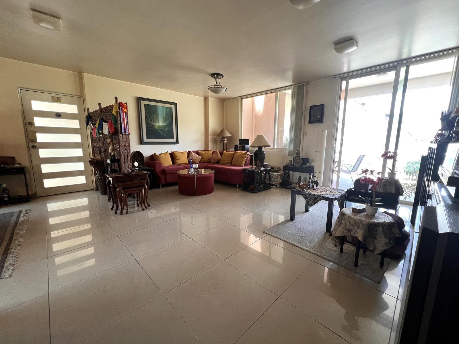 Apartment with a large terrace in Las Águilas