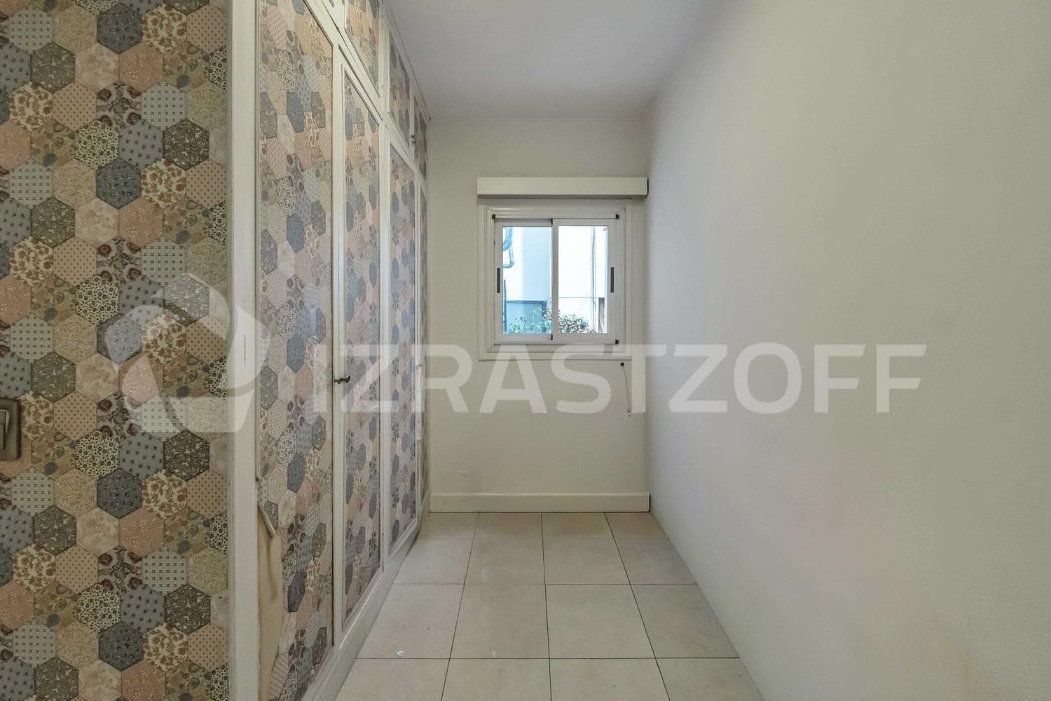 Apartment for Sale in Belgrano: 3-Bedroom with Maid's Quarters and Garage