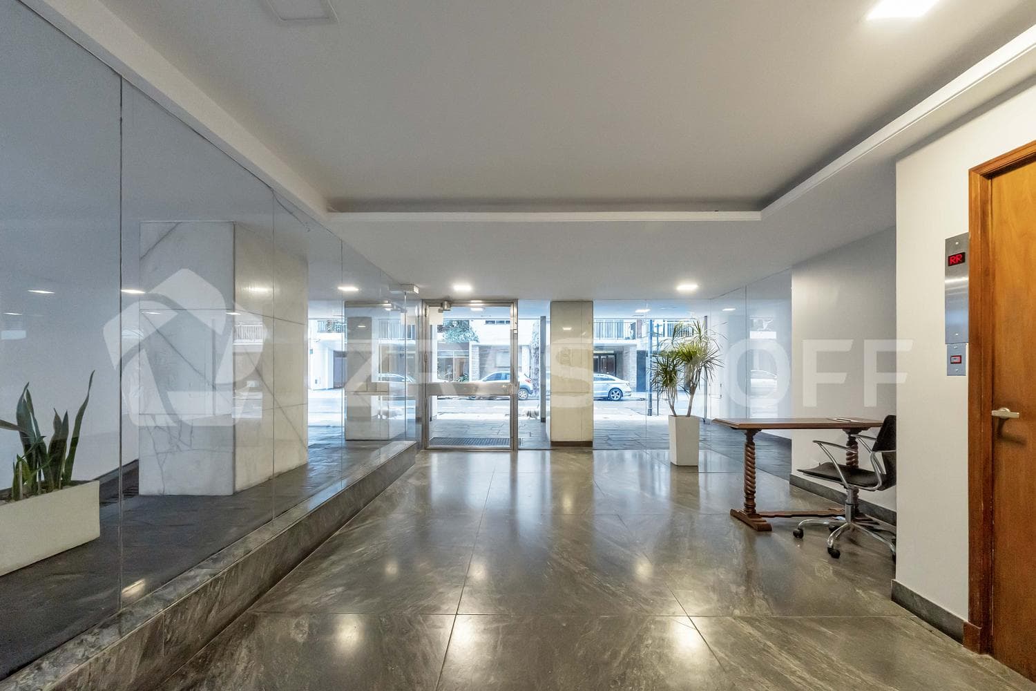 Apartment for Sale in Belgrano: 3-Bedroom with Maid's Quarters and Garage