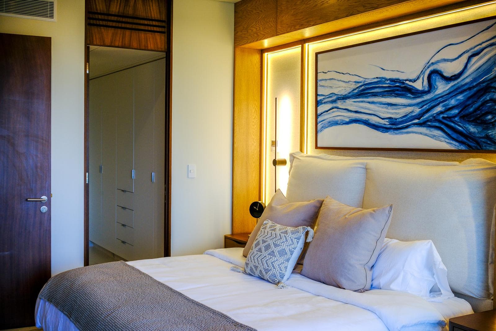 WOHA PUERTO CANCUN Puerto Cancun, Cancun Condo