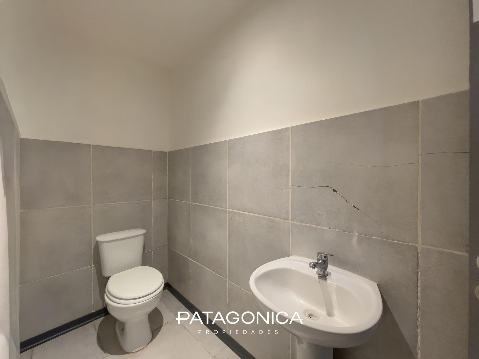 Commercial Property for Sale, Approved by SENASA