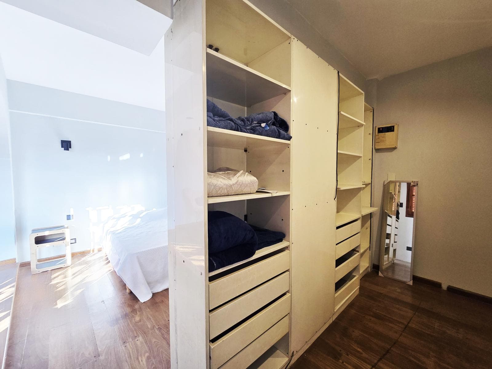 For Sale: 4-Room Apartment with Barbecue in San Nicolás Microcentro
