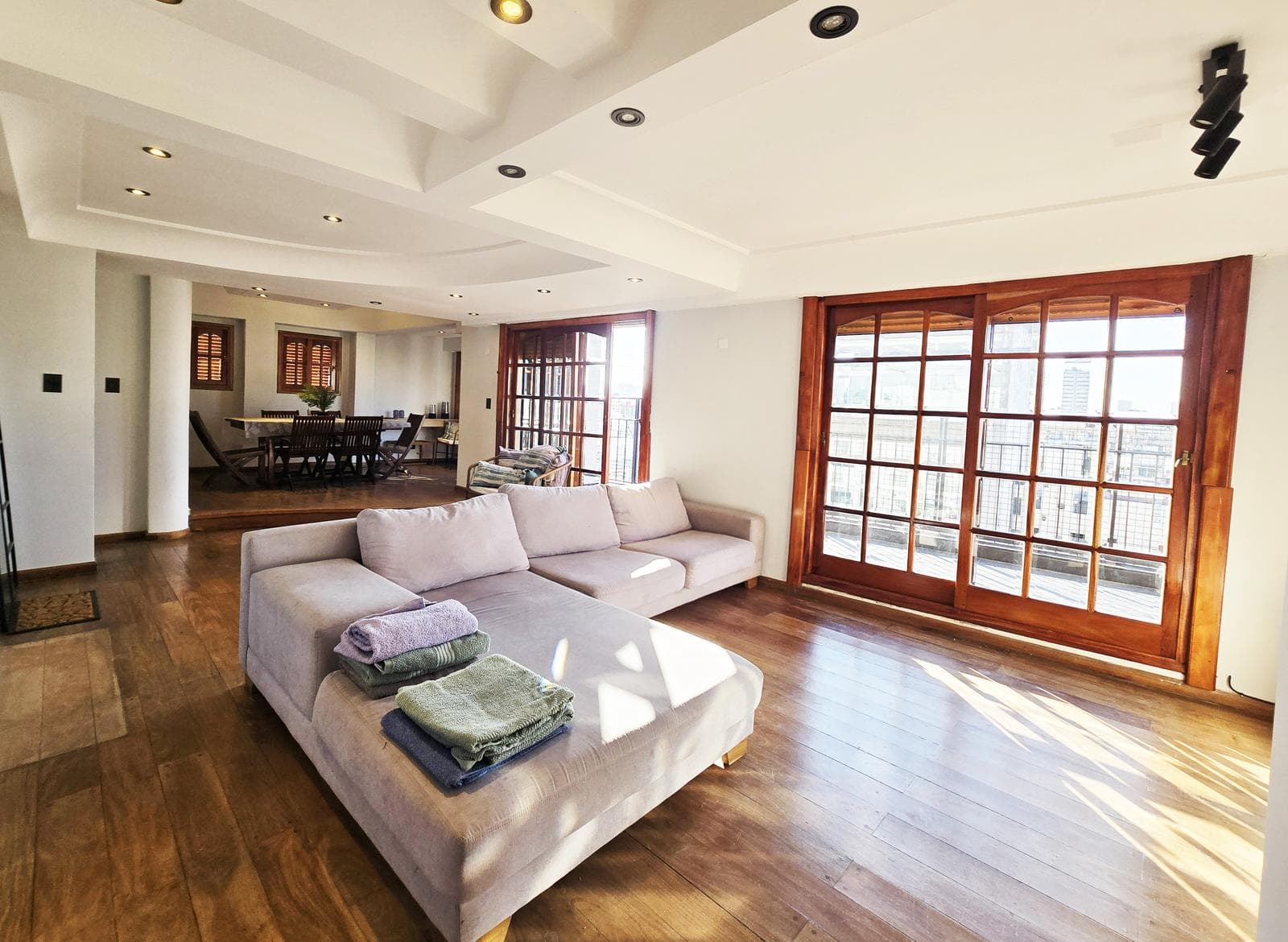 For Sale: 4-Room Apartment with Barbecue in San Nicolás Microcentro
