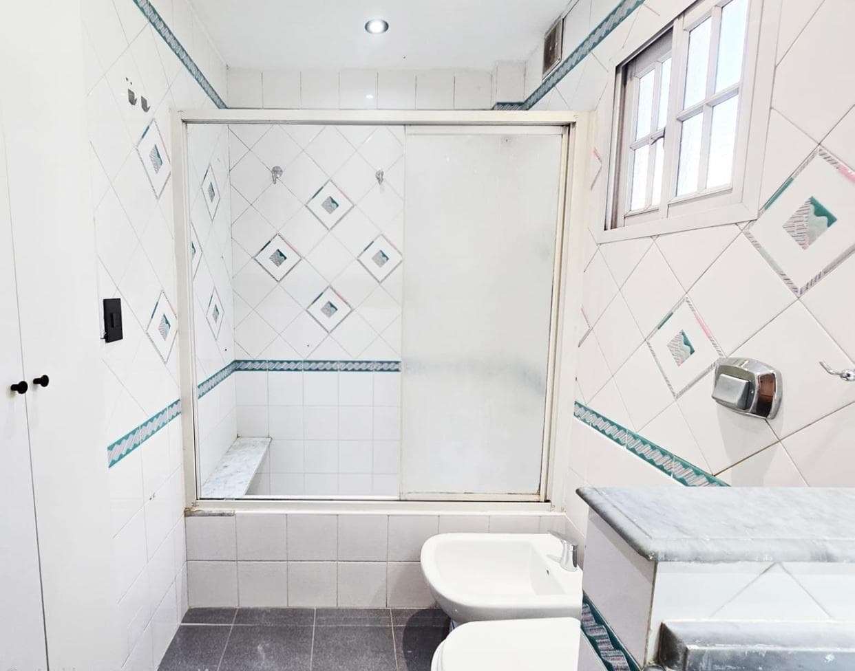 For Sale: 4-Room Apartment with Barbecue in San Nicolás Microcentro