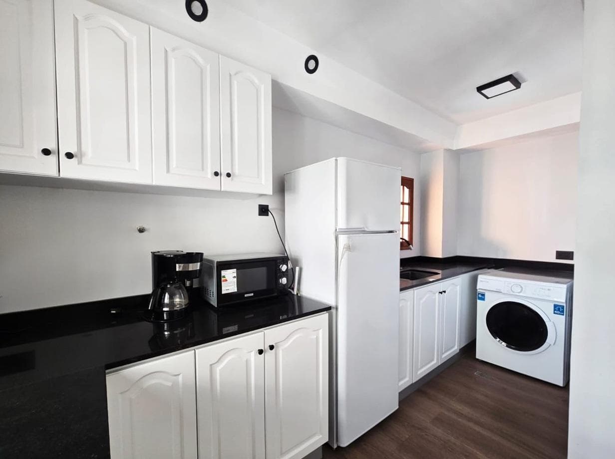 For Sale: 4-Room Apartment with Barbecue in San Nicolás Microcentro