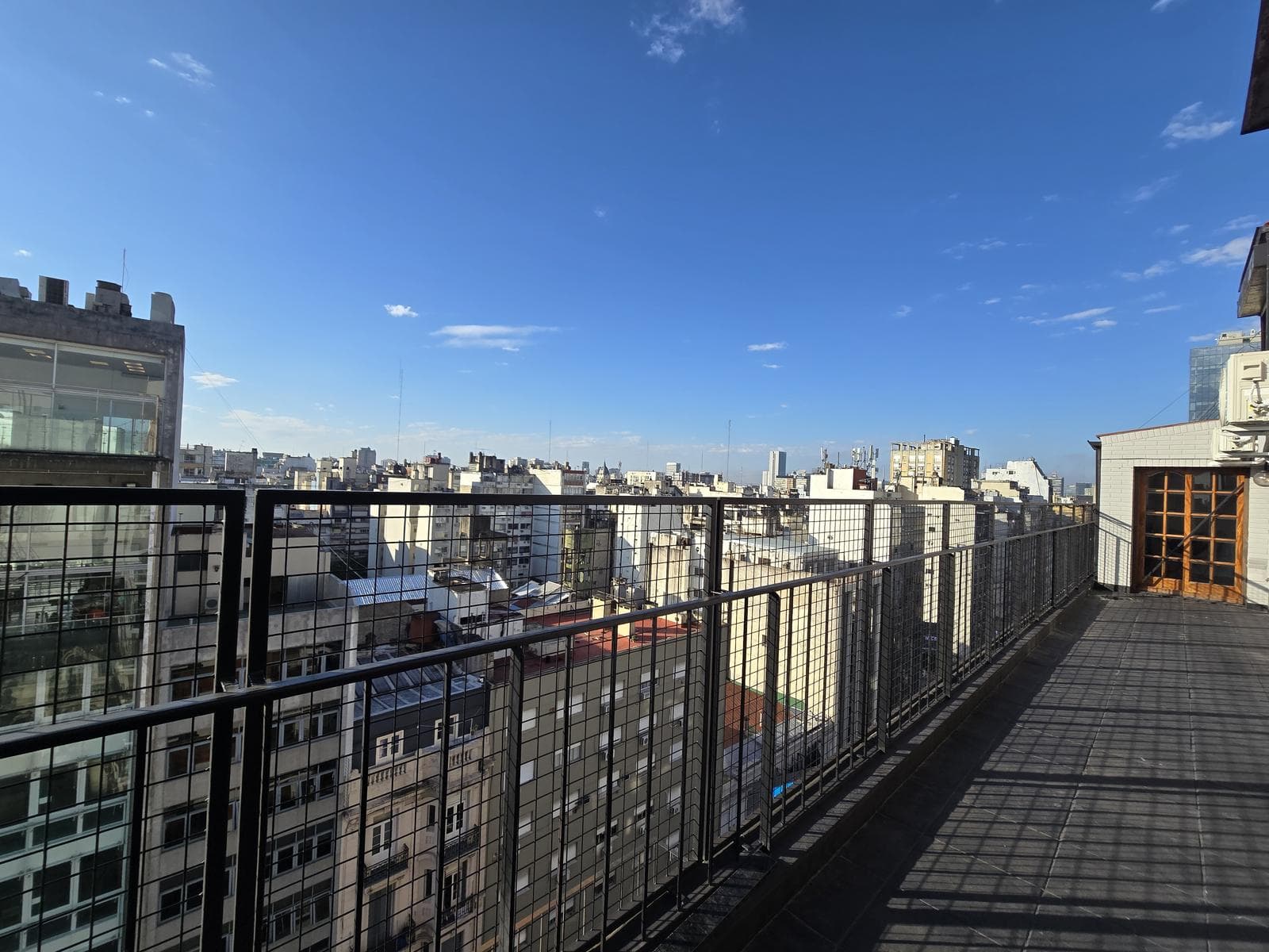 For Sale: 4-Room Apartment with Barbecue in San Nicolás Microcentro