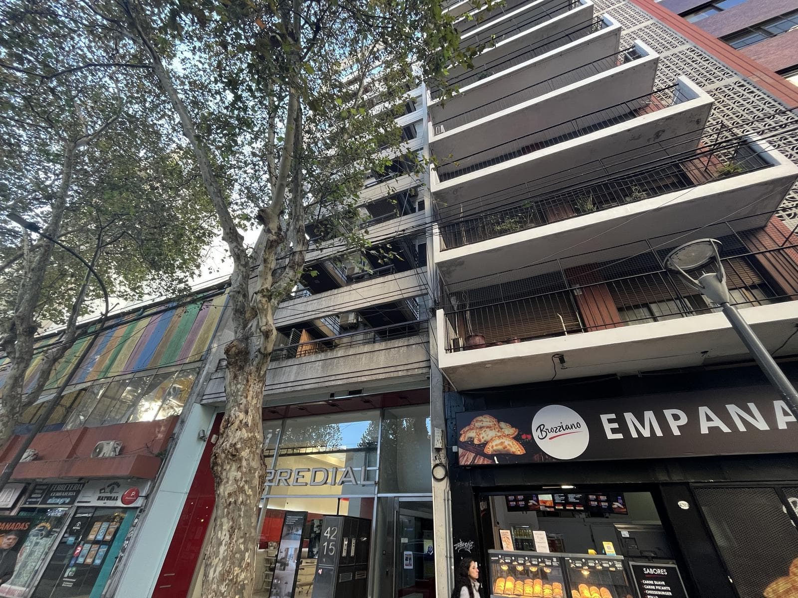One-Bedroom Apartment in Almagro—Eligible for a Loan