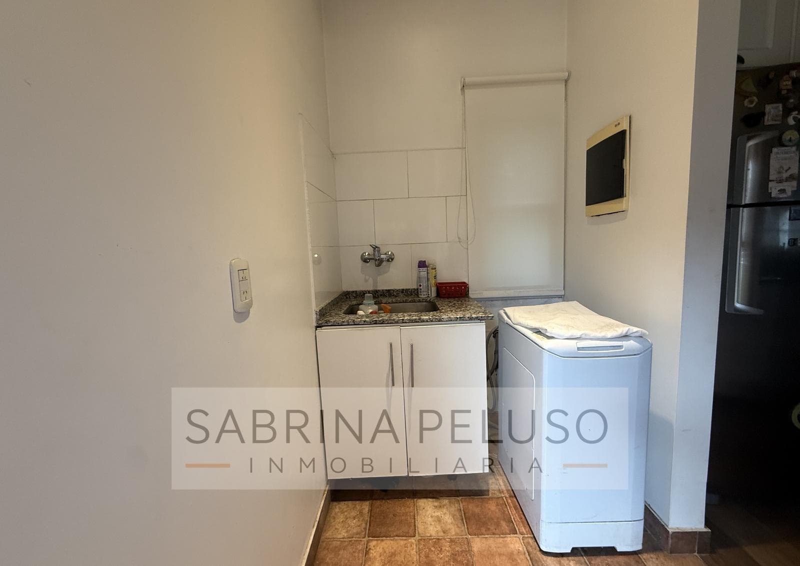 House for Sale in Prados del Oeste I | 3 Bedrooms, Suite, Pool, and Patio with Grill
