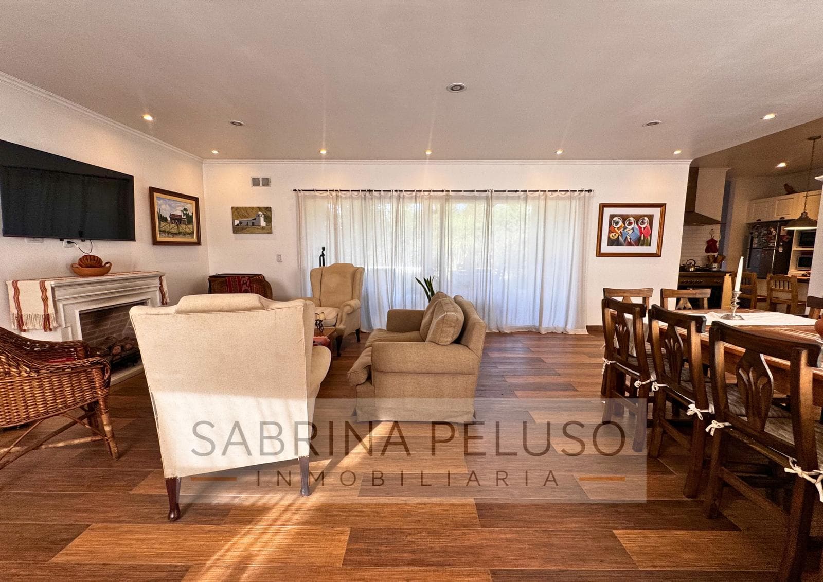 House for Sale in Prados del Oeste I | 3 Bedrooms, Suite, Pool, and Patio with Grill