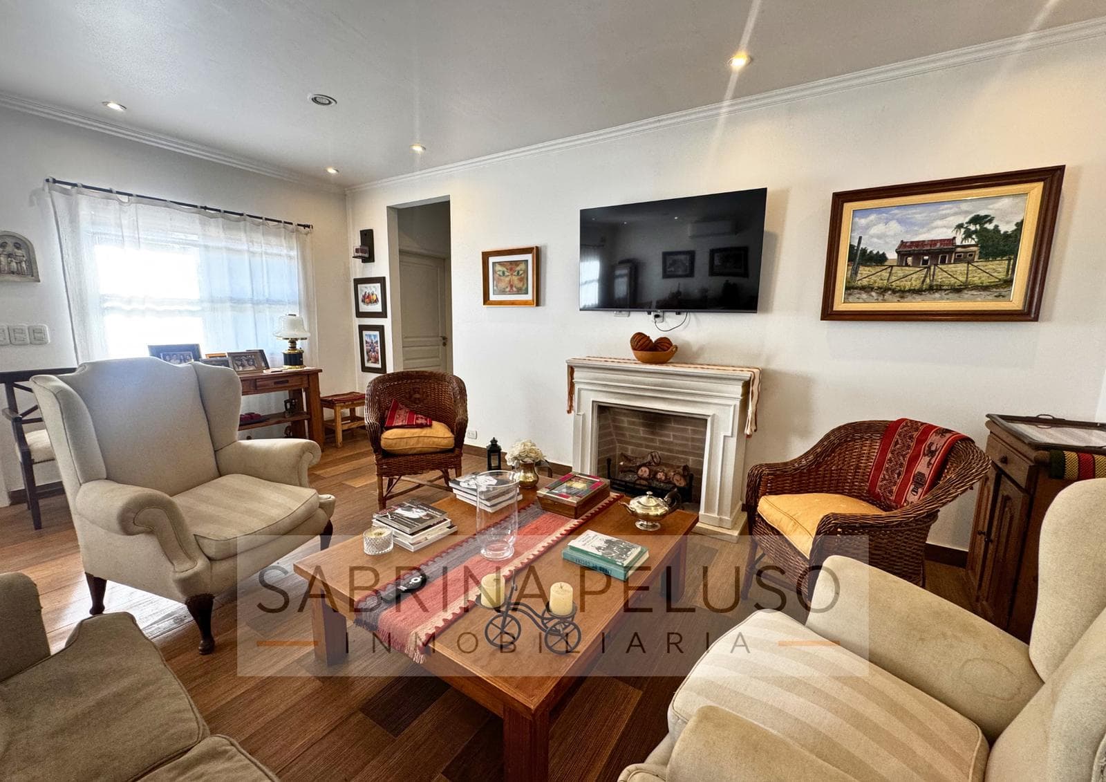 House for Sale in Prados del Oeste I | 3 Bedrooms, Suite, Pool, and Patio with Grill