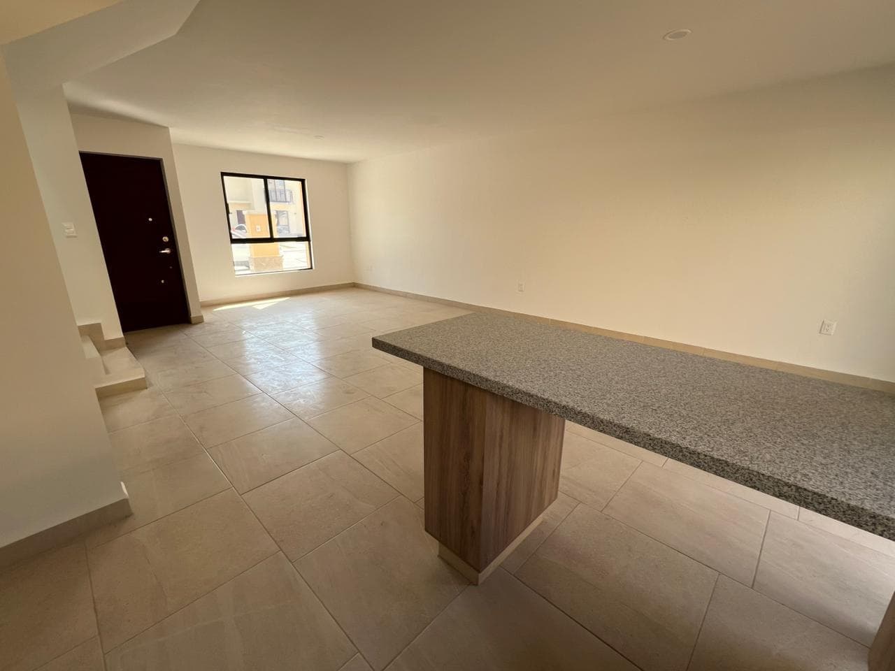 Casa con 3 Recámaras y amenidades con Alberca