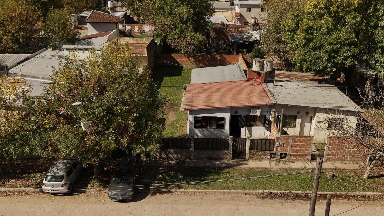 HOUSE FOR SALE: 5 ROOMS, YARD, GARAGE IN SAN VICENTE