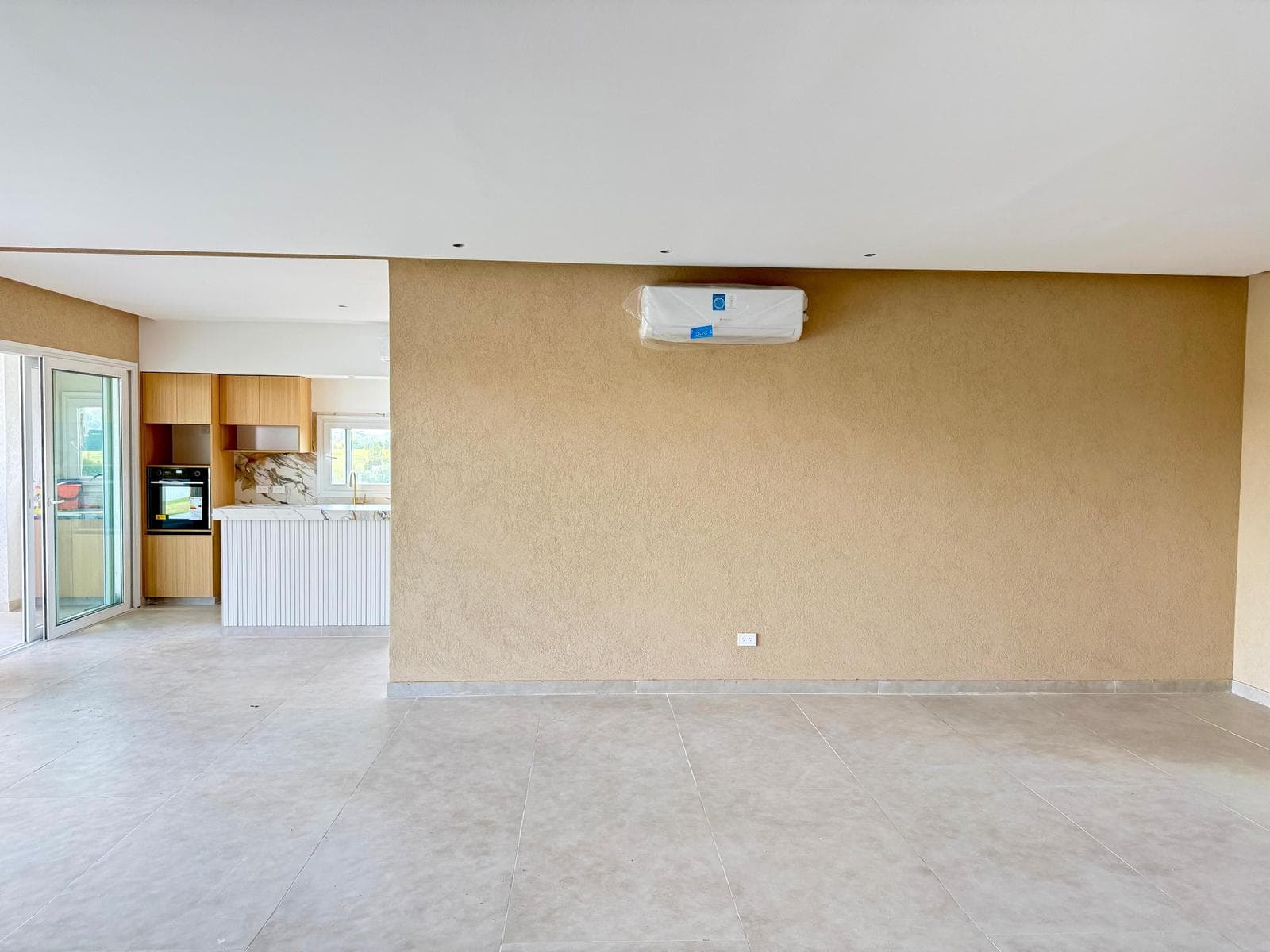 House for Sale in El Naudir