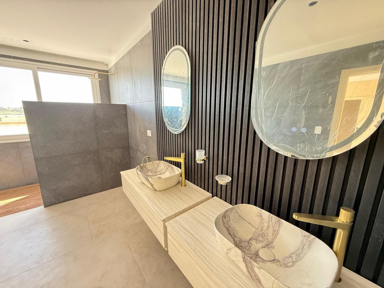 House for Sale in El Naudir