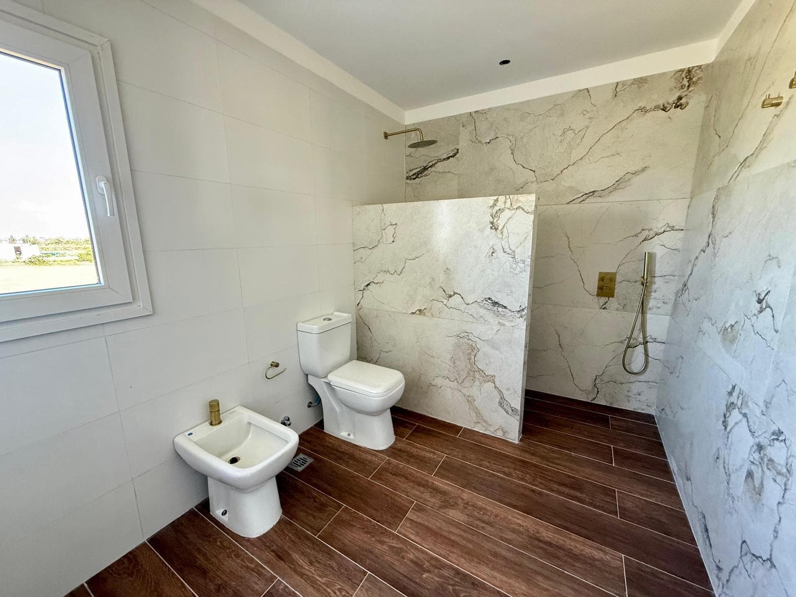 House for Sale in El Naudir