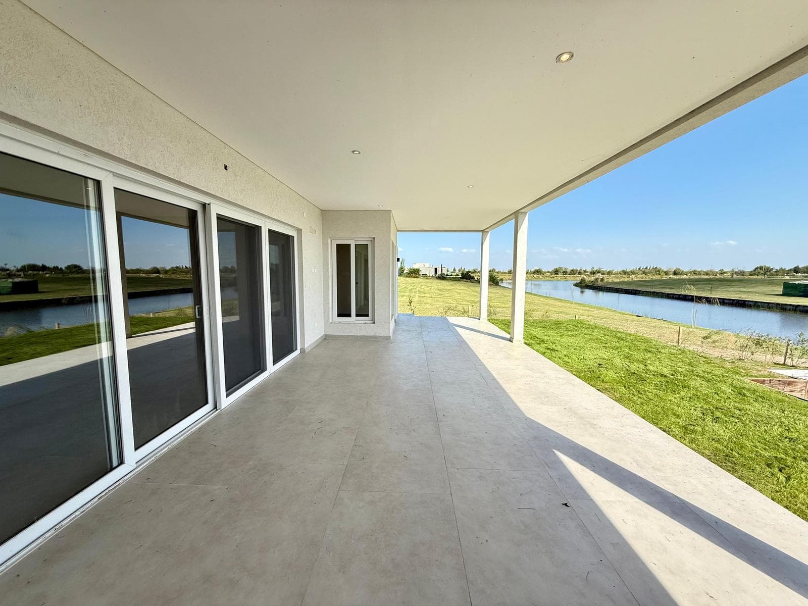 House for Sale in El Naudir