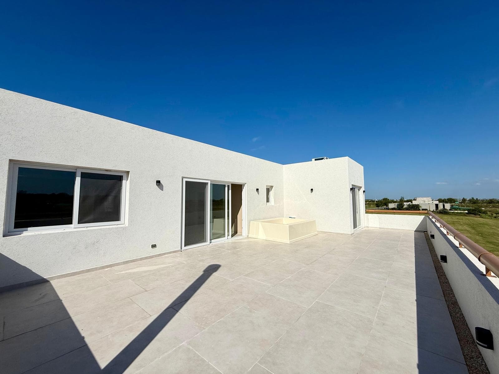 House for Sale in El Naudir