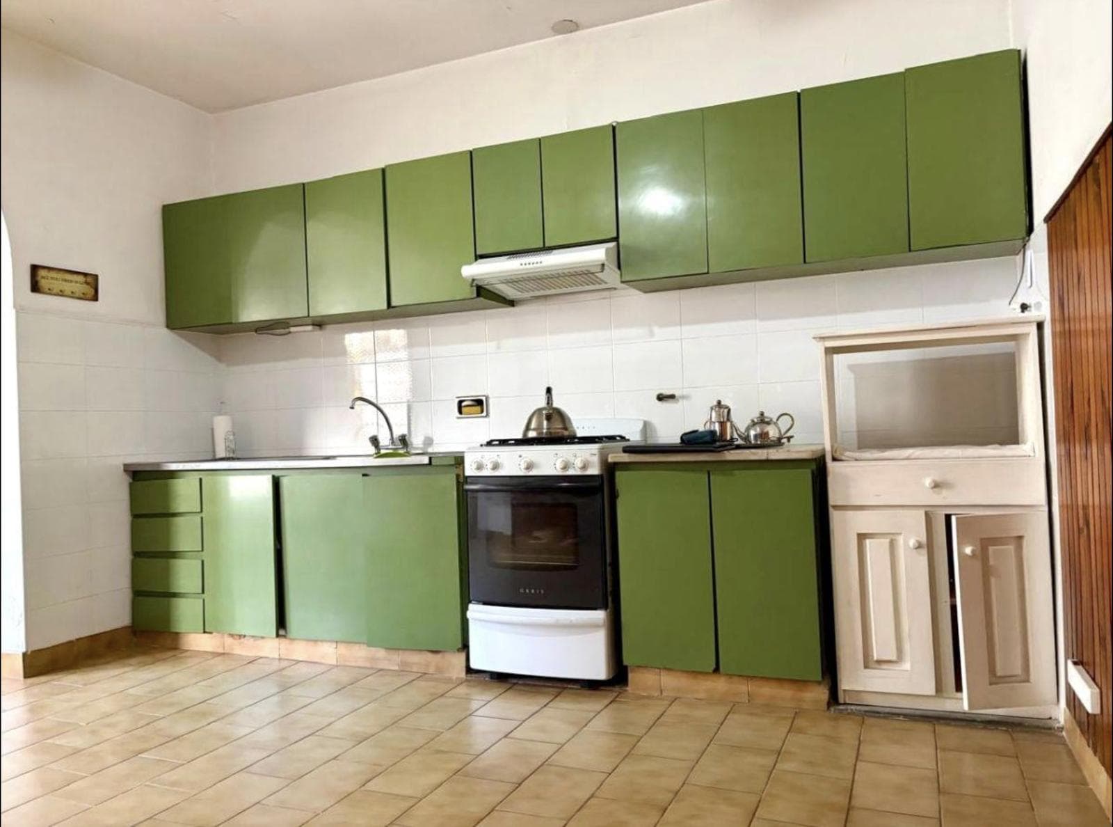 House for Sale - 3 Stories - Martinez - San Isidro