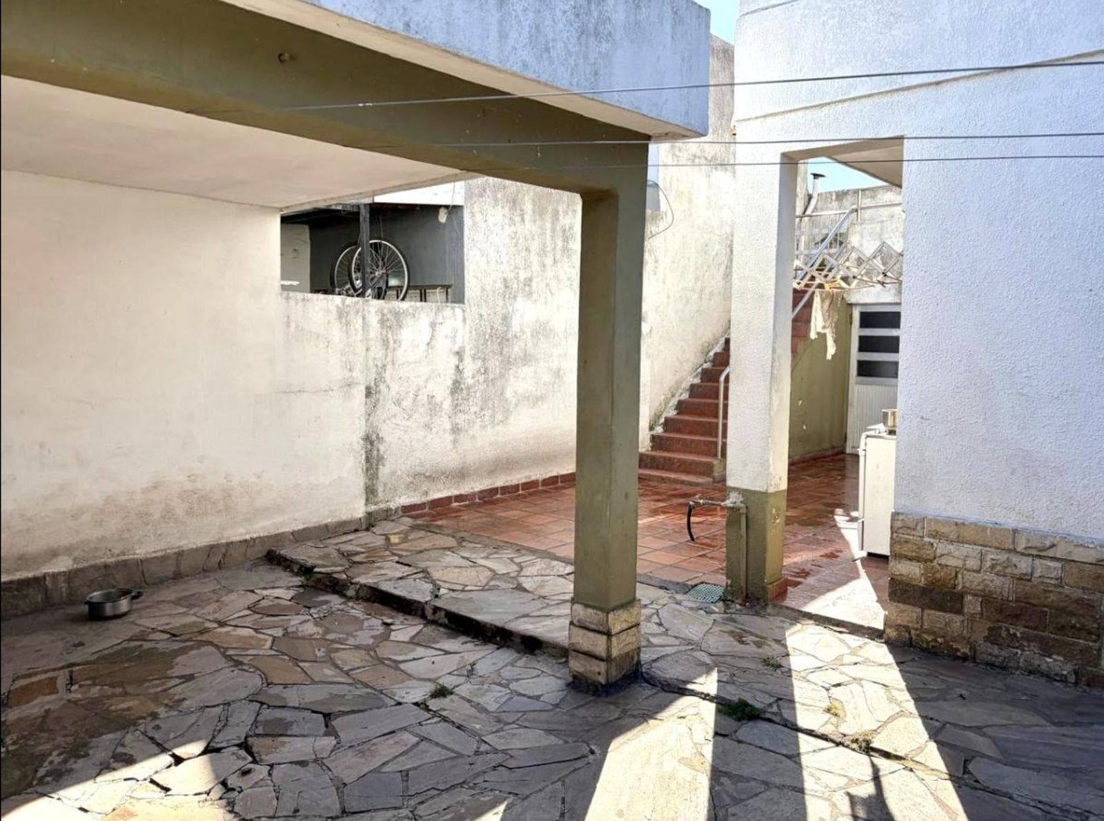 House for Sale - 3 Stories - Martinez - San Isidro