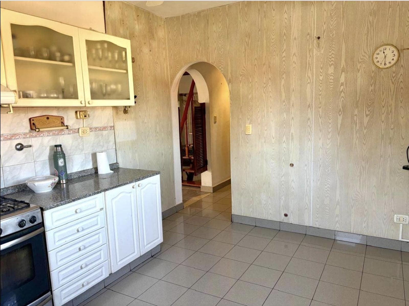 House for Sale - 3 Stories - Martinez - San Isidro