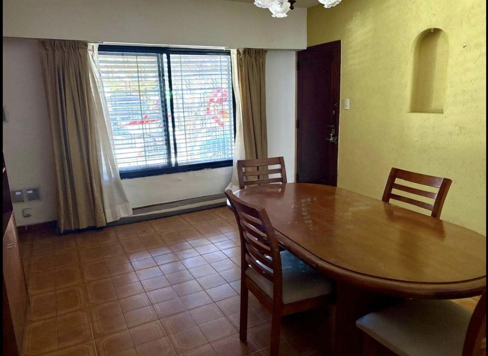 House for Sale - 3 Stories - Martinez - San Isidro