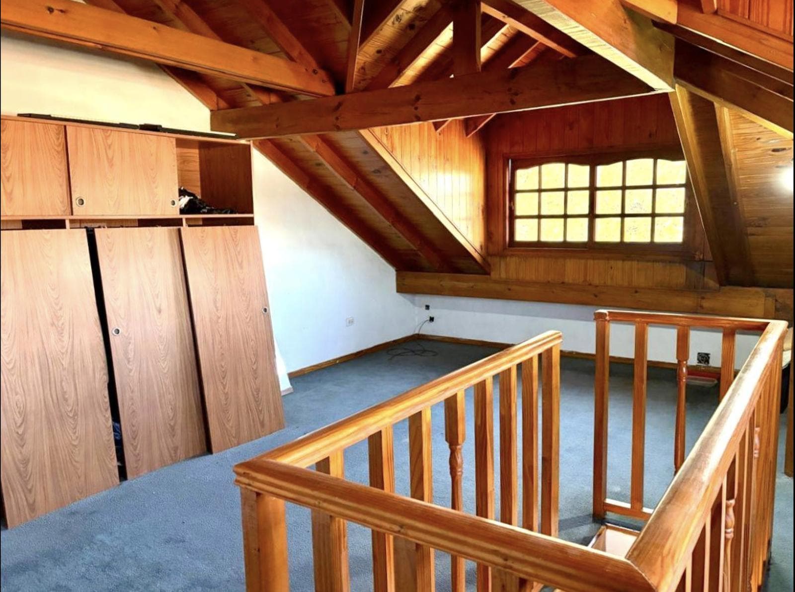 House for Sale - 3 Stories - Martinez - San Isidro